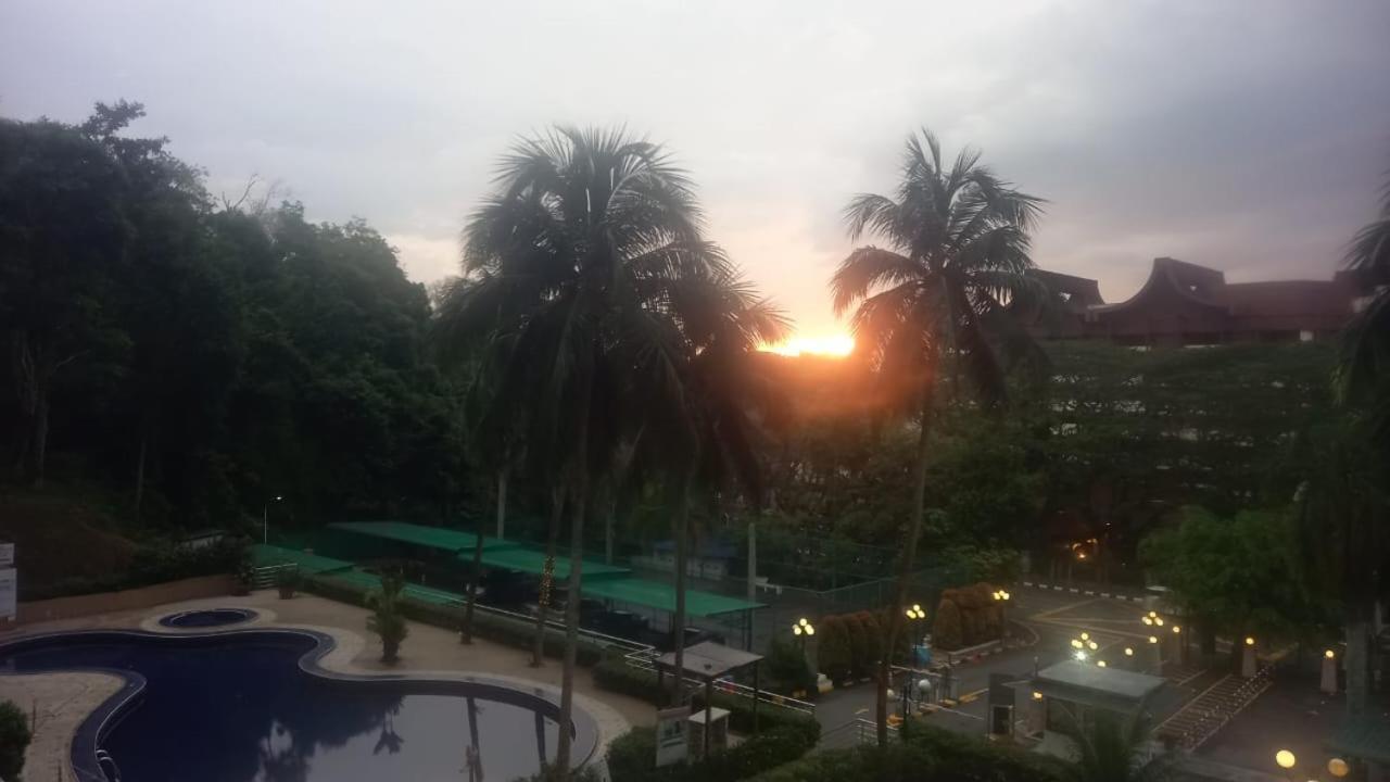 Seaput Srisayang Apartman Batu Ferringhi Kültér fotó
