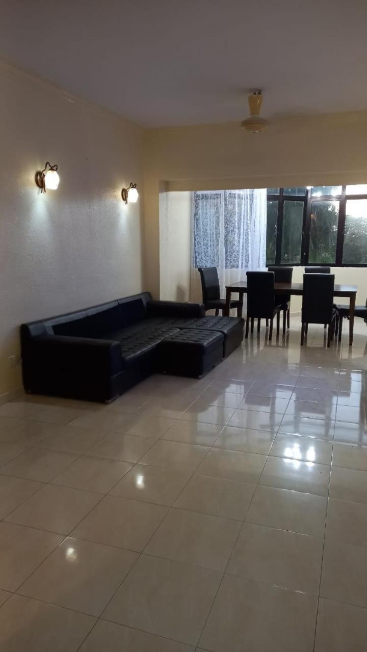 Seaput Srisayang Apartman Batu Ferringhi Kültér fotó