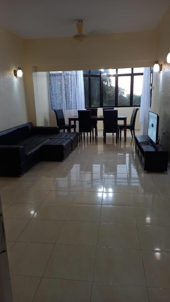 Seaput Srisayang Apartman Batu Ferringhi Kültér fotó