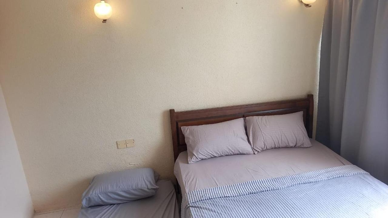 Seaput Srisayang Apartman Batu Ferringhi Kültér fotó