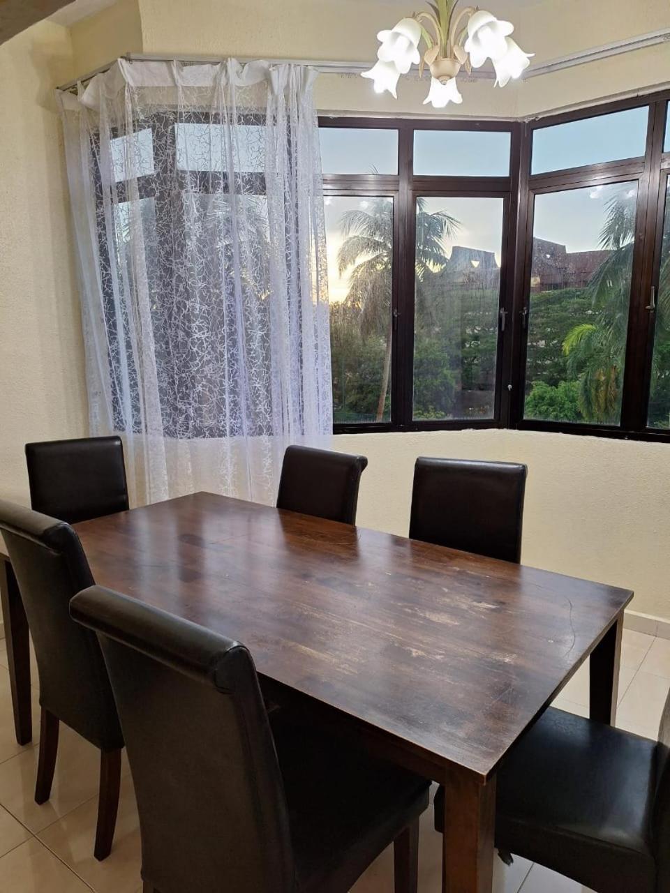 Seaput Srisayang Apartman Batu Ferringhi Kültér fotó