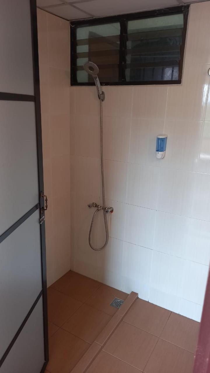 Seaput Srisayang Apartman Batu Ferringhi Kültér fotó